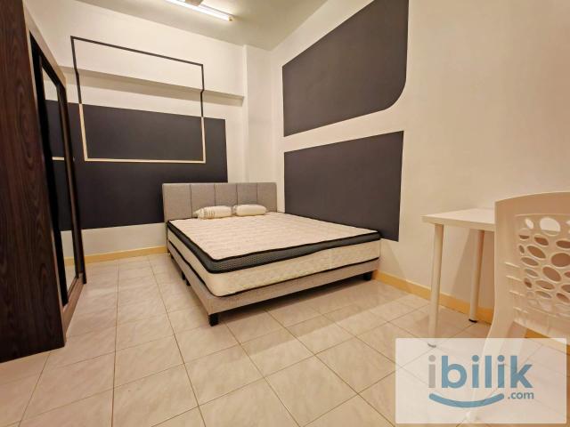 Room for rent in Kuala Lumpur, Country Heights Damansara