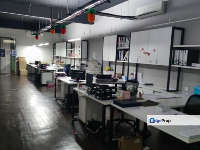 Shop for rent in Kajang, Langat