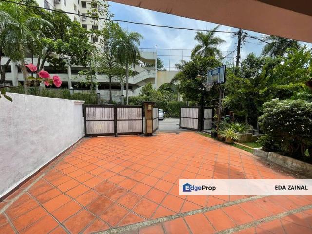 House for sale in Country Heights Damansara, Kuala Lumpur