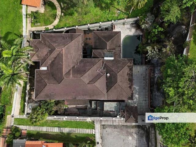 House for sale in Country Heights Damansara, Kuala Lumpur