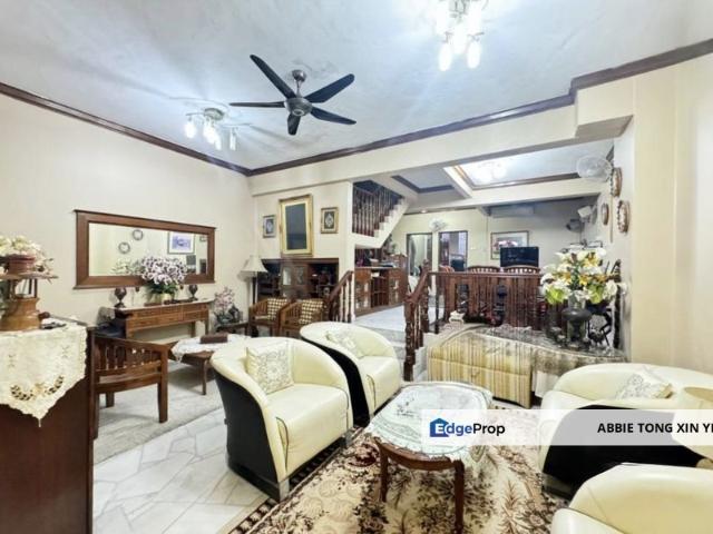 House for sale in Country Heights Damansara, Kuala Lumpur
