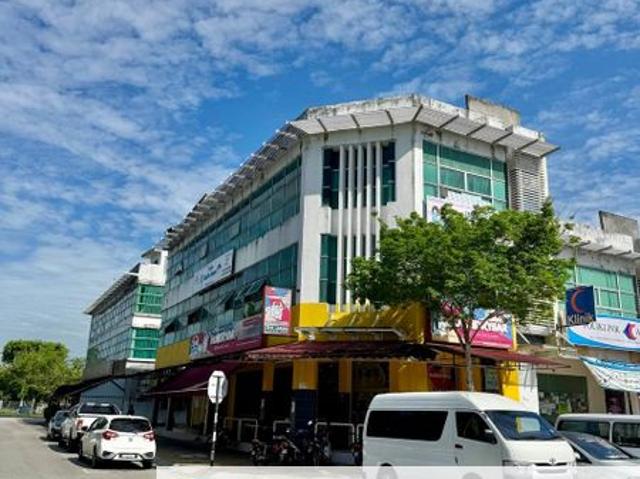 Shop for sale in Petaling, Alam Impian