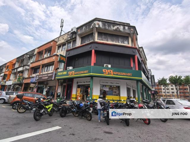 Shop for rent in Petaling, Alam Impian