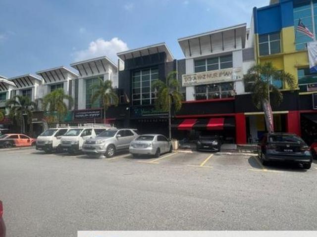 Shop for sale in Petaling, Alam Impian