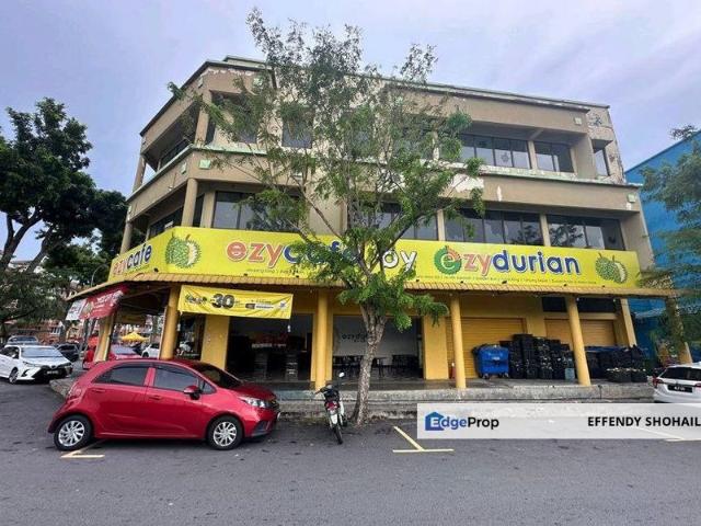 Shop for rent in Petaling, Alam Impian