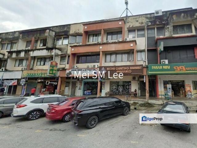 Shop for rent in Petaling, Alam Impian