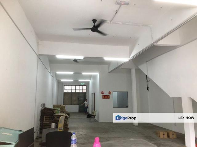 Shop for rent in Petaling, Alam Impian