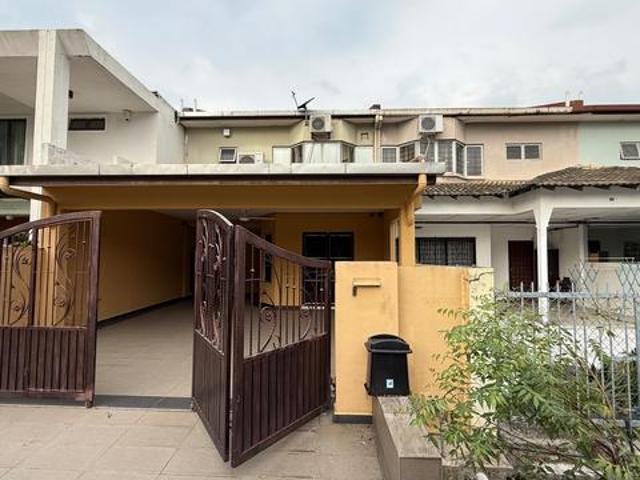 Terraced House for sale