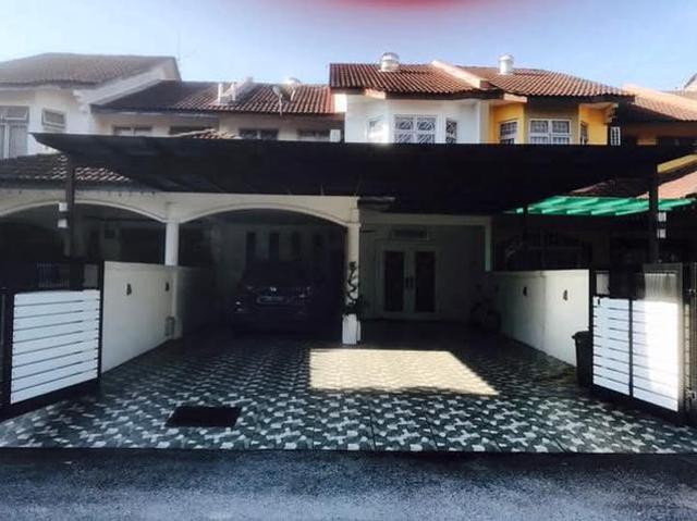 Terraced House for sale