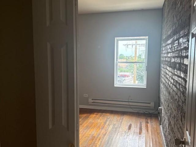 Apartment for rent in Chicago Park, Illinois