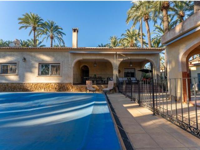 Casa en venta en Atzavares, el Baix Vinalopó