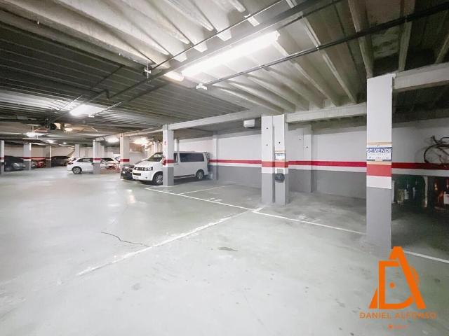 Garaje en venta en Gijón, Contrueces