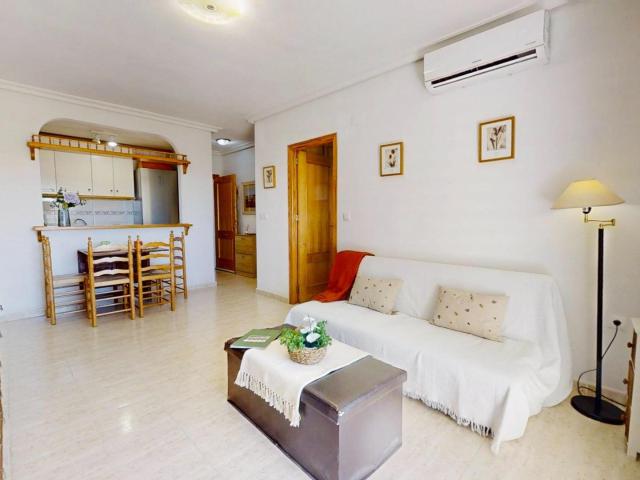 Apartamento en venta en La Mata, Torrevieja