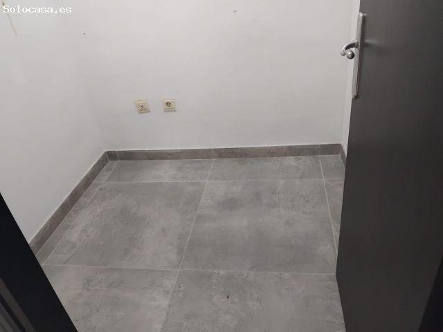 Local Comercial en alquiler en Nou Altabix, el Baix Vinalopó