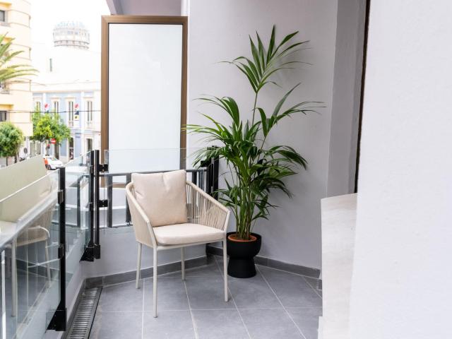 Piso en venta en Santa Catalina-Canteras, Gran Canaria