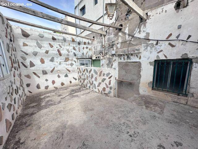 Piso en venta en Los Dolores, Firgas