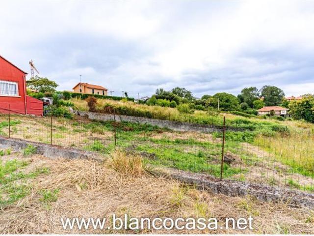 Local Comercial en venta en Oleiros, A Coruña