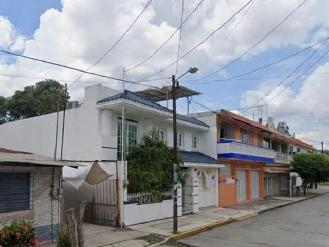 Tu Oasis de Privacidad en la Zona con Mayor Tradición: Cazones 400A