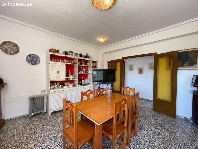 Casa en venta en La Plana de Utiel-Requena, Valencia
