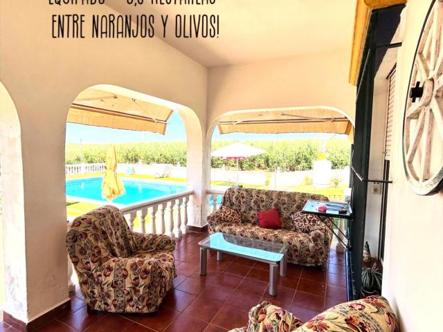 Casa en venta en Cantillana, Andalucía