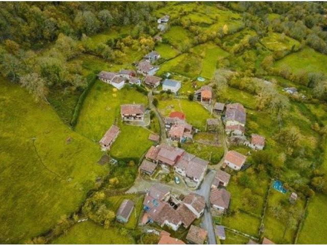 Casa en venta en Quirós, Asturias