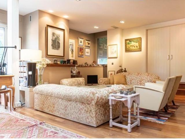 Casa en venta en Valencina De La Concepción, Andalucía