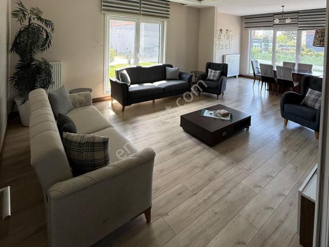 Bahçeşehir 2. Kısım Mahallesi, Başakşehir içerisinde kiralık mülk