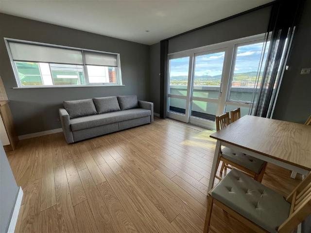 Apartment to rent in Tallaght, North Tipperary