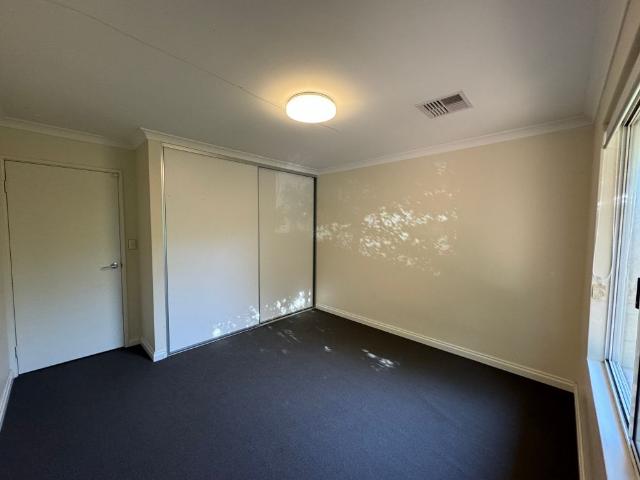 Room for rent in Stirling, Western Australia