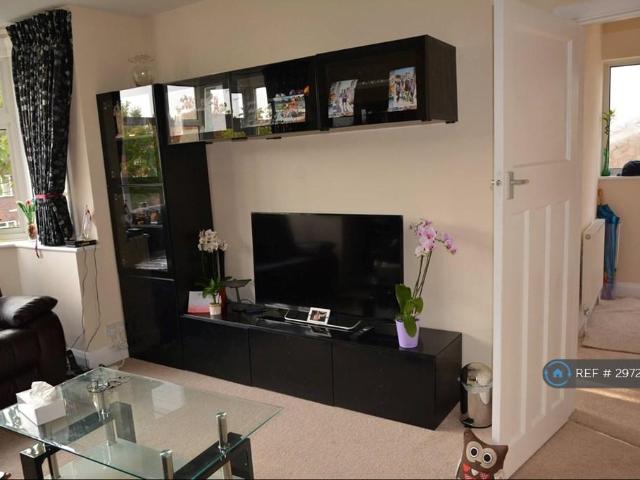 House for rent in Crofton, Greater London