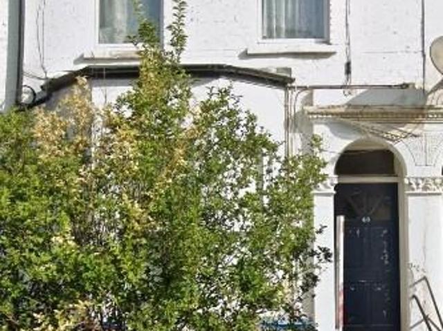 House for rent in Harlesden, Greater London