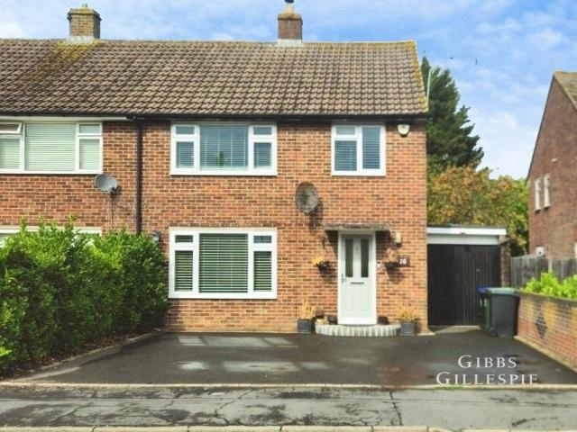 House for rent in Swallow, Buckinghamshire