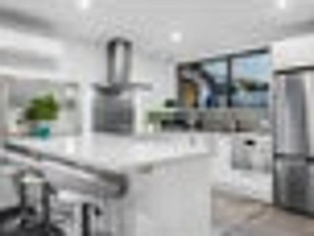 House for sale in Chaslands, Canterbury