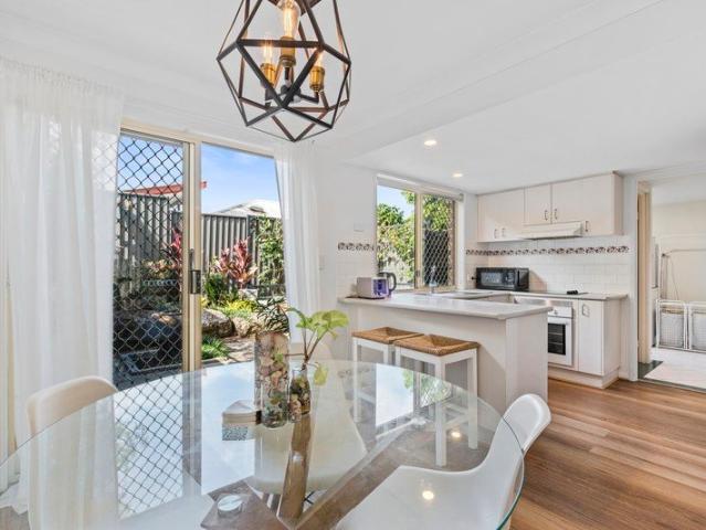 Townhouse for sale in Fernbrook, Queensland