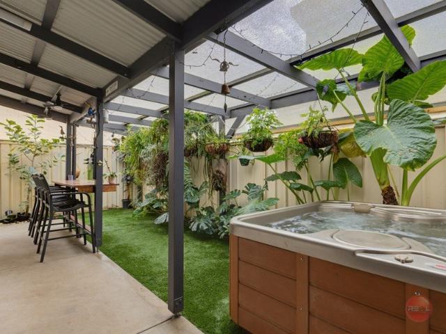 Townhouse for sale in Horseshoe Creek, South Australia