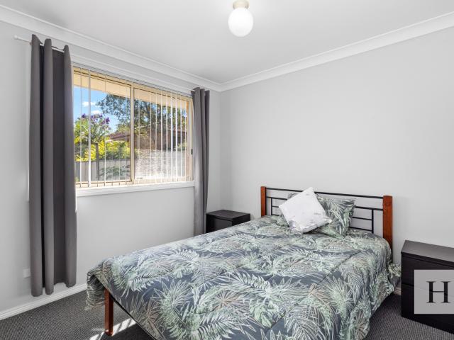 House for sale in Lake Haven, New South Wales