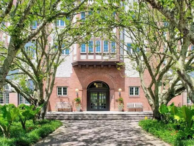 Condo for sale in Smithtown