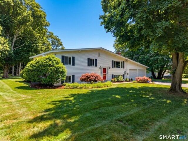 House for sale in Knollwood, Old Saybrook
