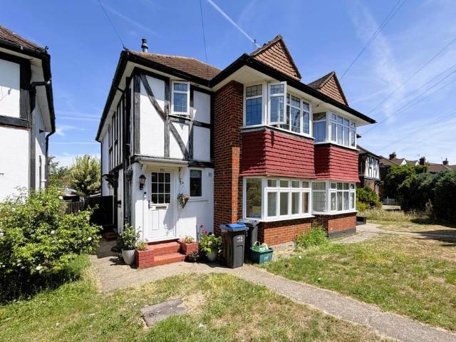 Apartment for rent in London Borough of Merton, Greater London