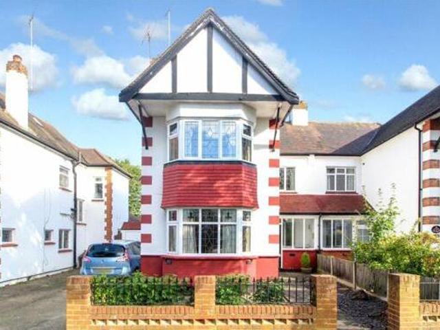 House for sale in Alton Barnes, Essex