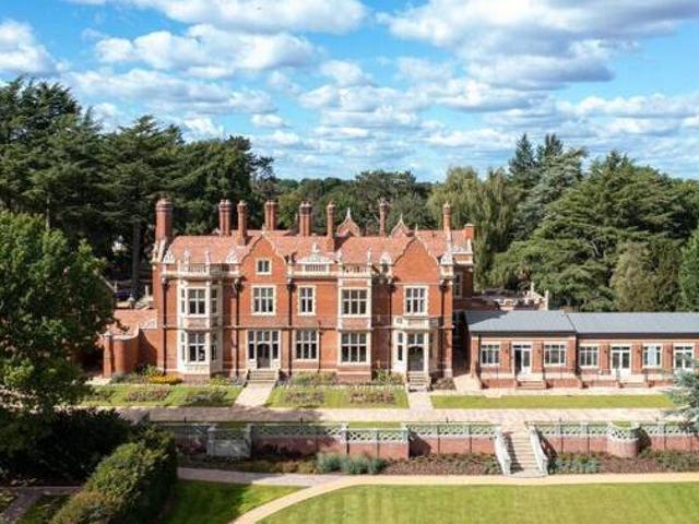 House for sale in West Midlands