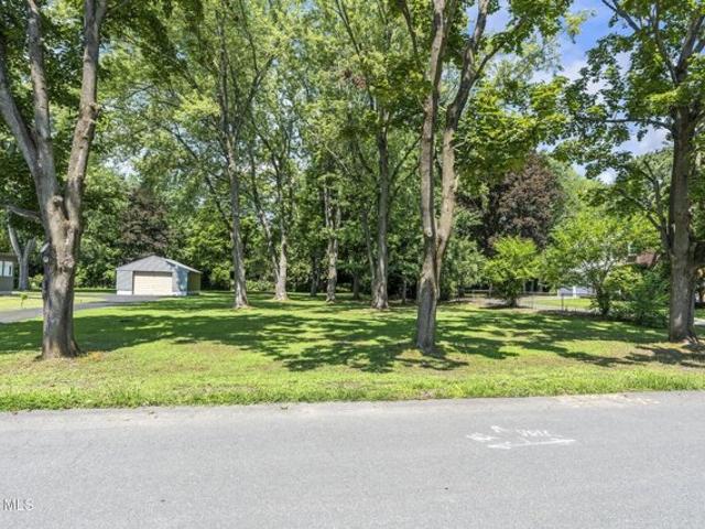 Land for sale in Albany, New York