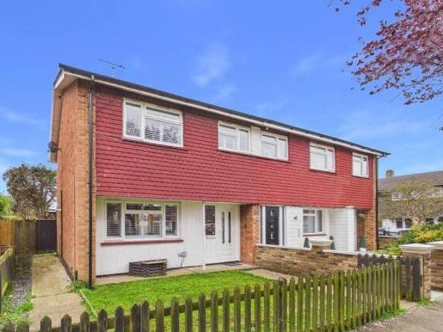 House for sale in London Borough of Hounslow, Feltham