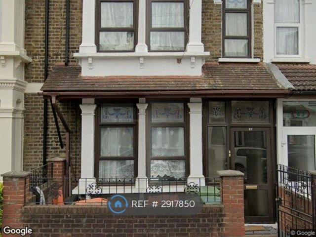 Apartment for rent in Upton Park, Greater London
