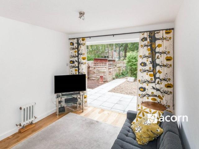 House for rent in Crystal Palace, Cat Hill