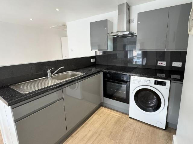 Apartment for rent in Falcon Lodge, Wales