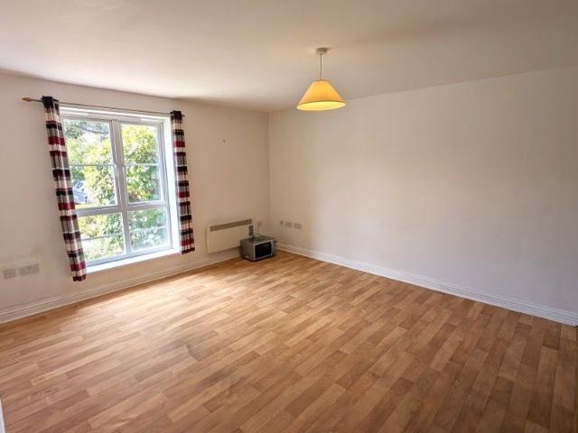 Apartment for rent in Woking, Surrey
