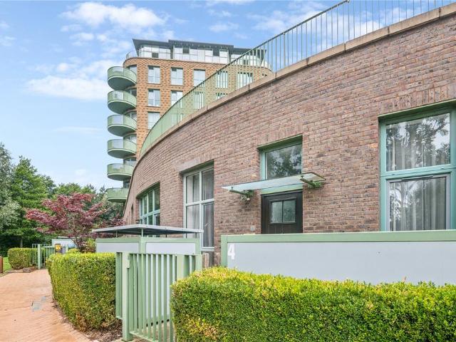 House for rent in Kidbrooke, Greater London
