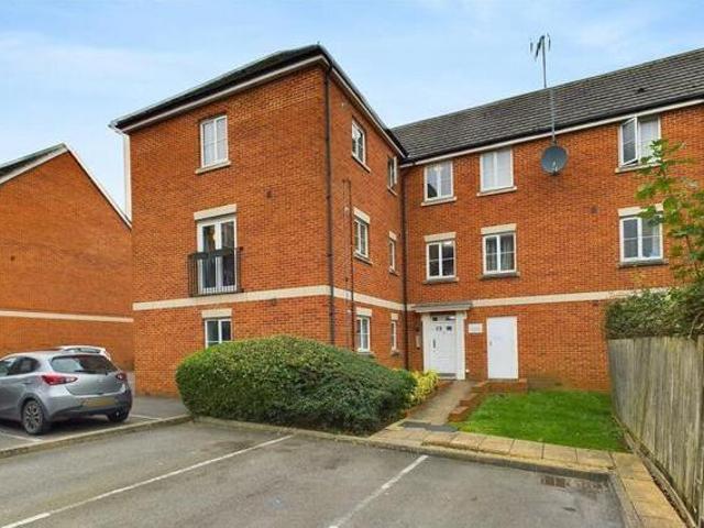 House for sale in Woolstrop, Gloucester