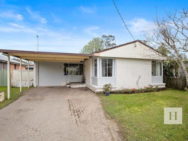 House for rent in Tuggerawong, Central Coast Council